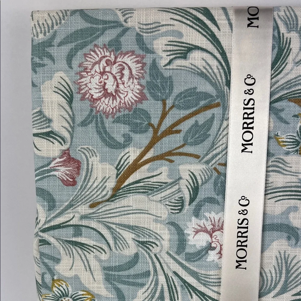 William MORRIS Co Tablecloth Leicester Blue Floral Spring Cotton 70